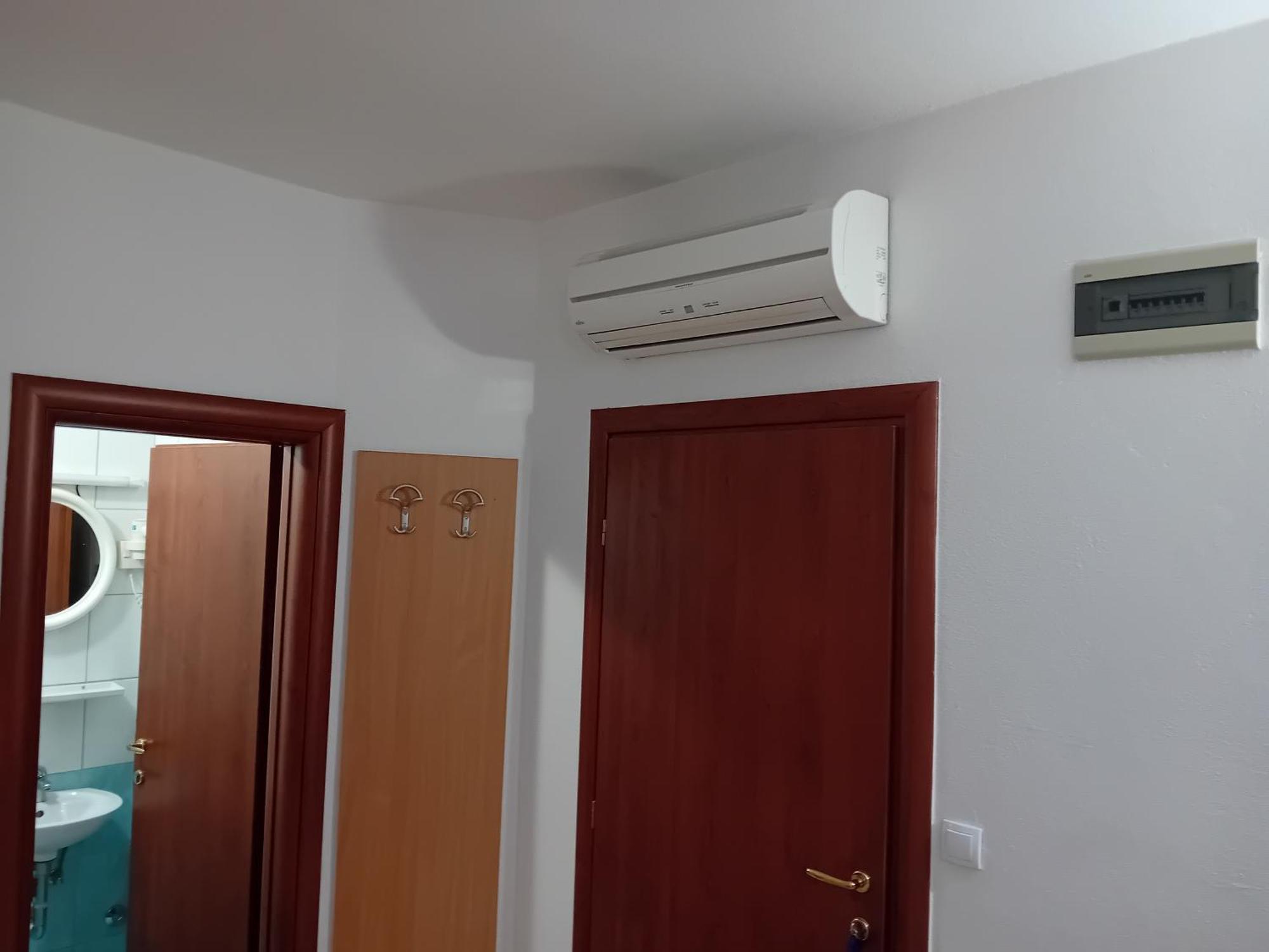 Vila Centar Требинье Экстерьер фото